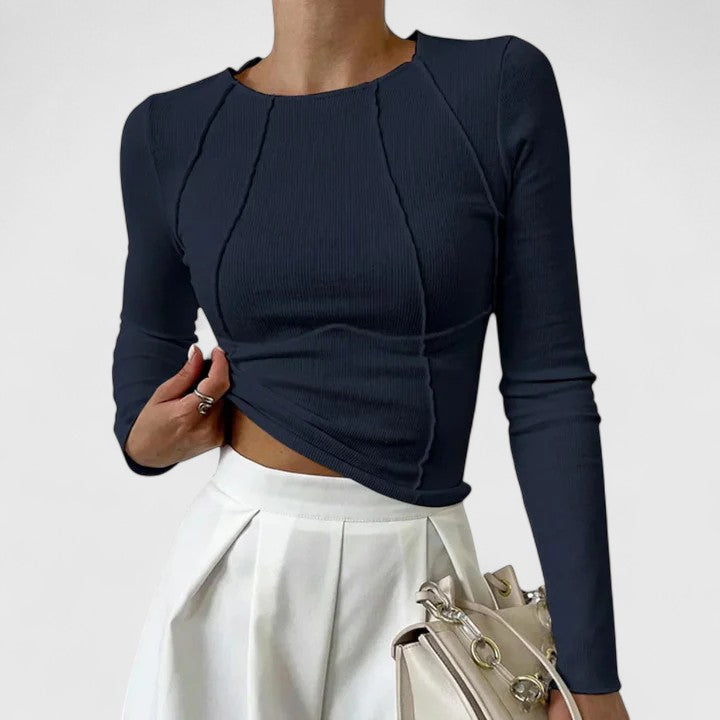 Nina | Fitted Seam Detail Top