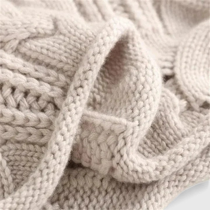 Helen | Textured Knit Turtleneck Sweater