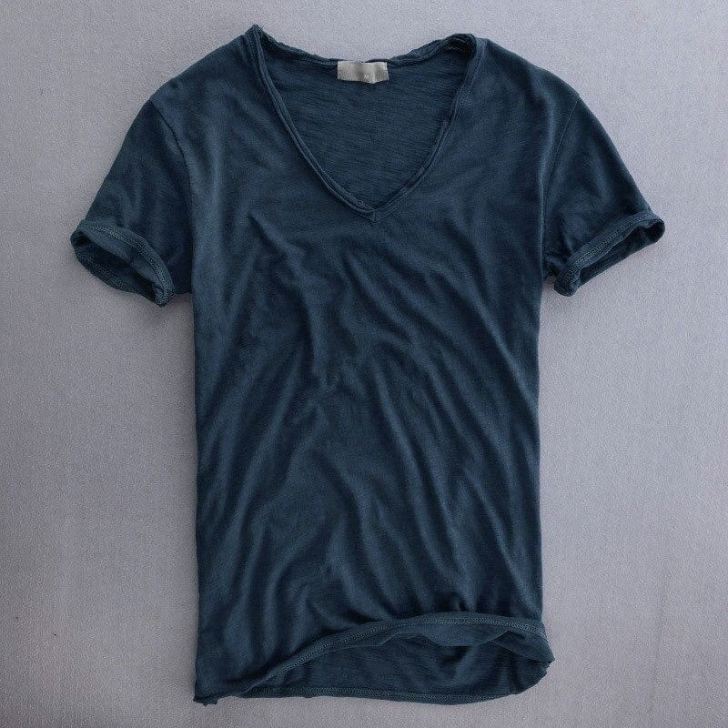Eli | Classic V-Neck Tee