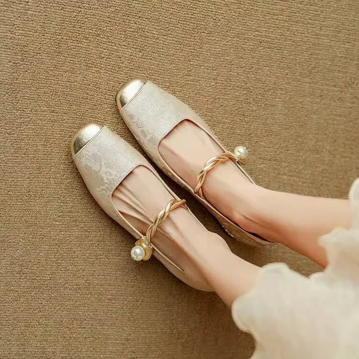 Evelyn | Elegant Flats